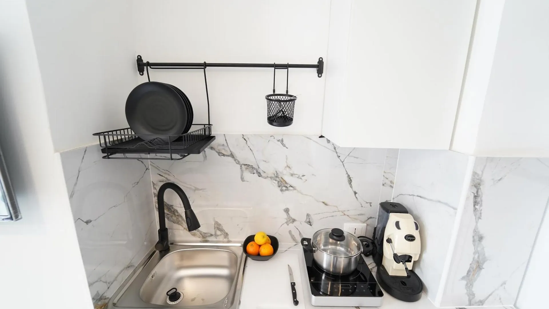 Quattro Canti 200 Mt- Appartamento Salvia Palermo Apartment