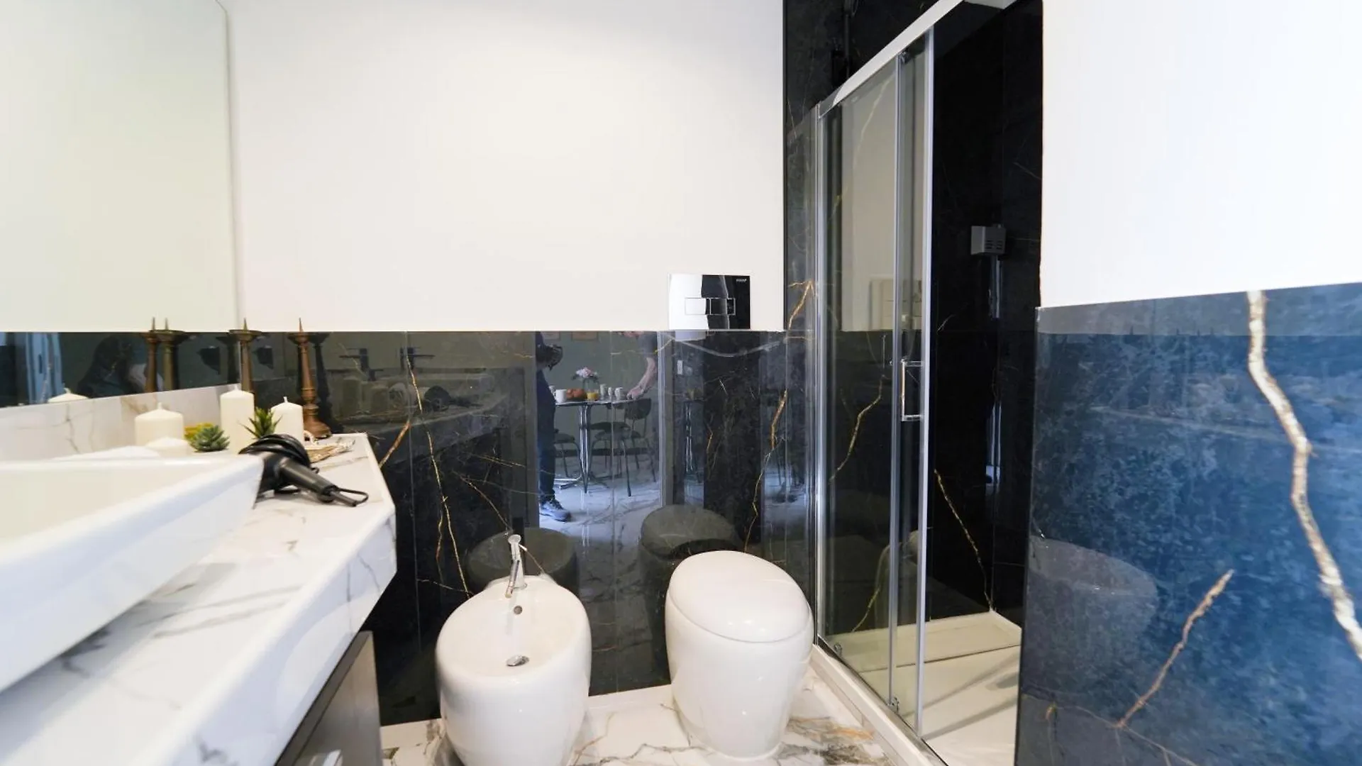 Apartment Quattro Canti 200 Mt- Appartamento Salvia Palermo
